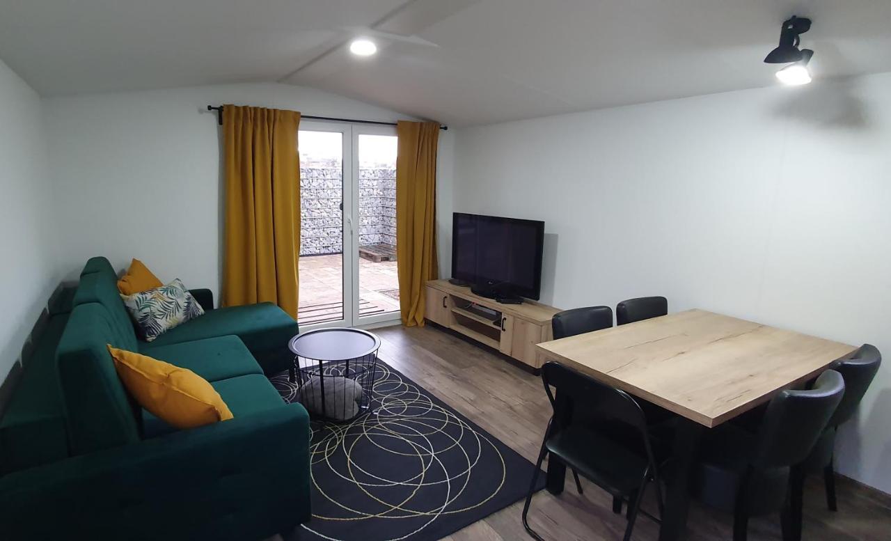 Liptov Mobile House Villa Lipótszentmiklós Kültér fotó
